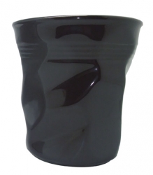 Gobelet porte ustensiles 'Froiss&eacute;' en c&eacute;ramique &oslash; 14 cm H 15 cm noir