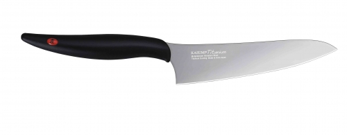 Couteau Chef petit modèle 13 cm Kasumi Titanium Graphite