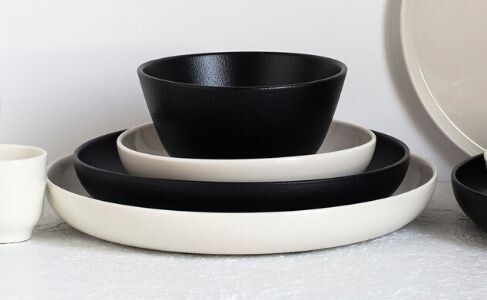 Porcelaine de table Adélie noire