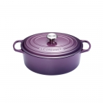 Cocotte Signature en fonte emaillee ovale 29 cm violet Cassis