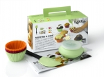 Kit Muffins & Kids Lekue : 1 Poche a douilles Decomax + 6 Cup Cake + une spatule