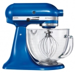 Robot KitchenAid Artisan bleu electrique avec bol en verre