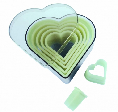 Boite de 7 d&eacute;coupoirs coeurs unis