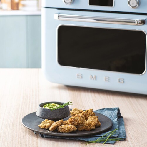 Four combiné cuisson traditionnelle & cuisson vapeur Bleu Azur ...