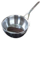 Sauteuse conique sans couvercle 24 cm