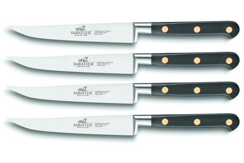 Set de 4 couteaux &agrave; steak forg&eacute;s lisses 13 cm manche noir rivets laiton