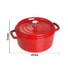 Cocotte en fonte ronde rouge cerise 24 cm avec couvercle à bouton laiton
