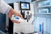 Flacon avec bouchon doseur de 90 grammes de détergent du système de lait (mini-tablettes) des robots-café Jura pour 30 nettoyages