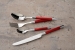 Fourchette de table Conty rouge Grenadine