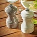 Moulin à sel manuel en bois laqué, gris taupe, 10 cm - 4in.