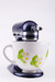 Robot Artisan bleu nuit avec bol design by Mercotte