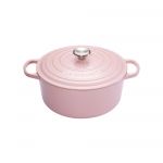 Cocotte Signature en fonte emaillee ronde 24 cm rose Chiffon Pink