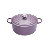 Cocotte Signature en fonte emaillee ronde 24 cm violet Ametist