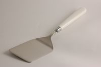 Pelle a lasagnes Newbridge blanc ecume