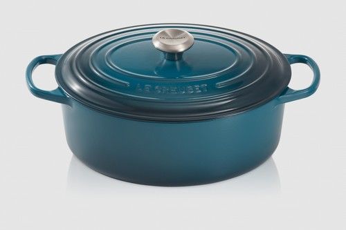 Cocotte Signature en fonte &eacute;maill&eacute;e ovale 29 cm bleu Deep Teal