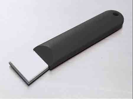 Grattoir c&eacute;ramique double face dure / soft