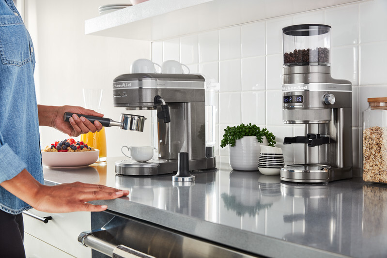 Moulin à Café KitchenAid Artisan 5KCG8433EOB Onyx Noir - Broyeur Précis Pour Expresso Et Presse Française