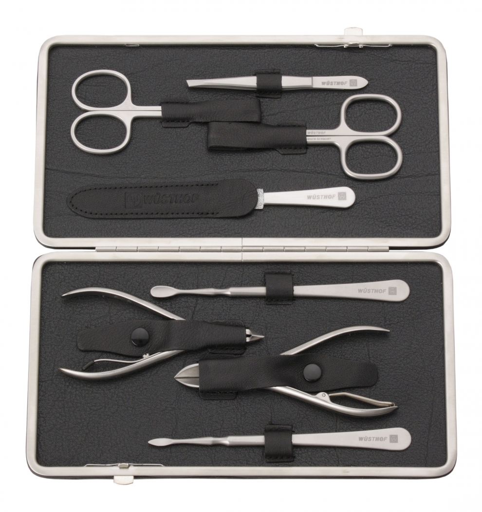 Kits de voyage manucure-pédicure : lequel emporter